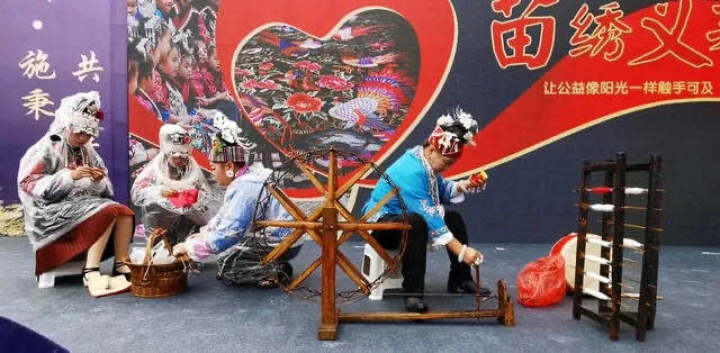 贵州省施秉县冰洞村“小刘”：感念临安，圆我大学梦，让母亲有了收入……