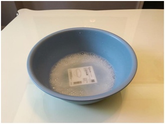 毛衣掉毛、起球，大衣有污渍怎么办？几招让你摆脱烦恼