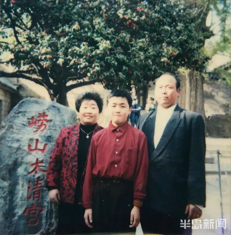 青岛一对夫妻成拆迁网红!手里9套房,开着房车游遍全国!这么多房子…咋来的
