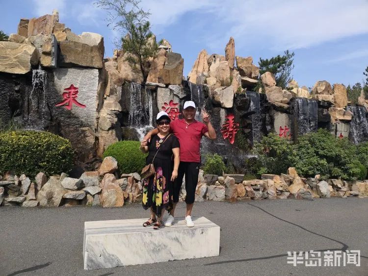 青岛一对夫妻成拆迁网红!手里9套房,开着房车游遍全国!这么多房子…咋来的