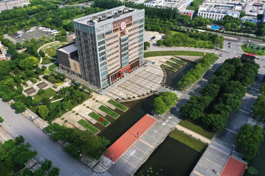 上海海洋大学图书馆图片