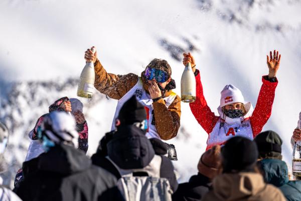 2021奥地利自由式滑雪世界杯(自由式滑雪｜世界杯坡面障碍技巧项目施图拜站：谷爱凌获得季军)