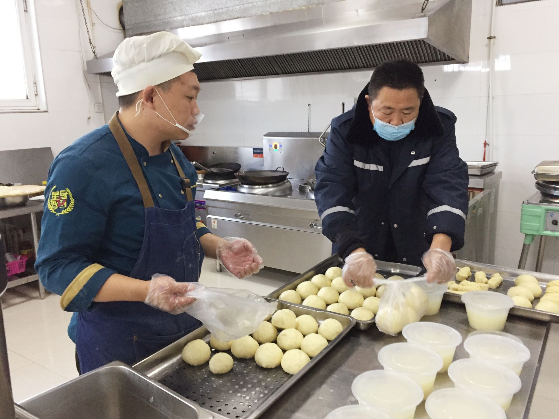 一份爱心早餐 一缕冬日暖阳