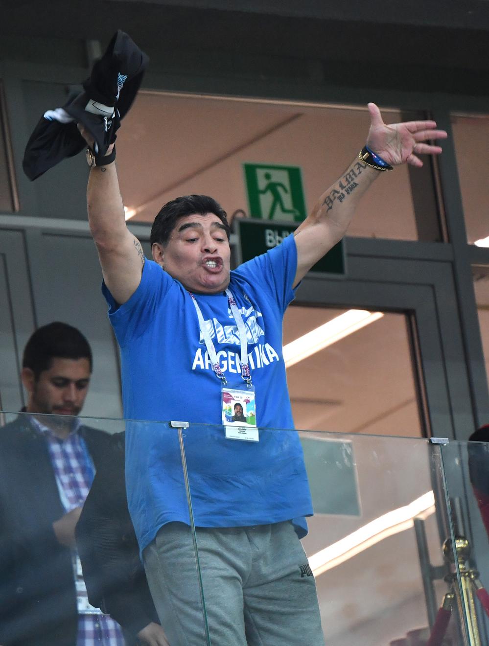 94年世界杯马拉多纳药检（感谢你踢足球 再见！马拉多纳）