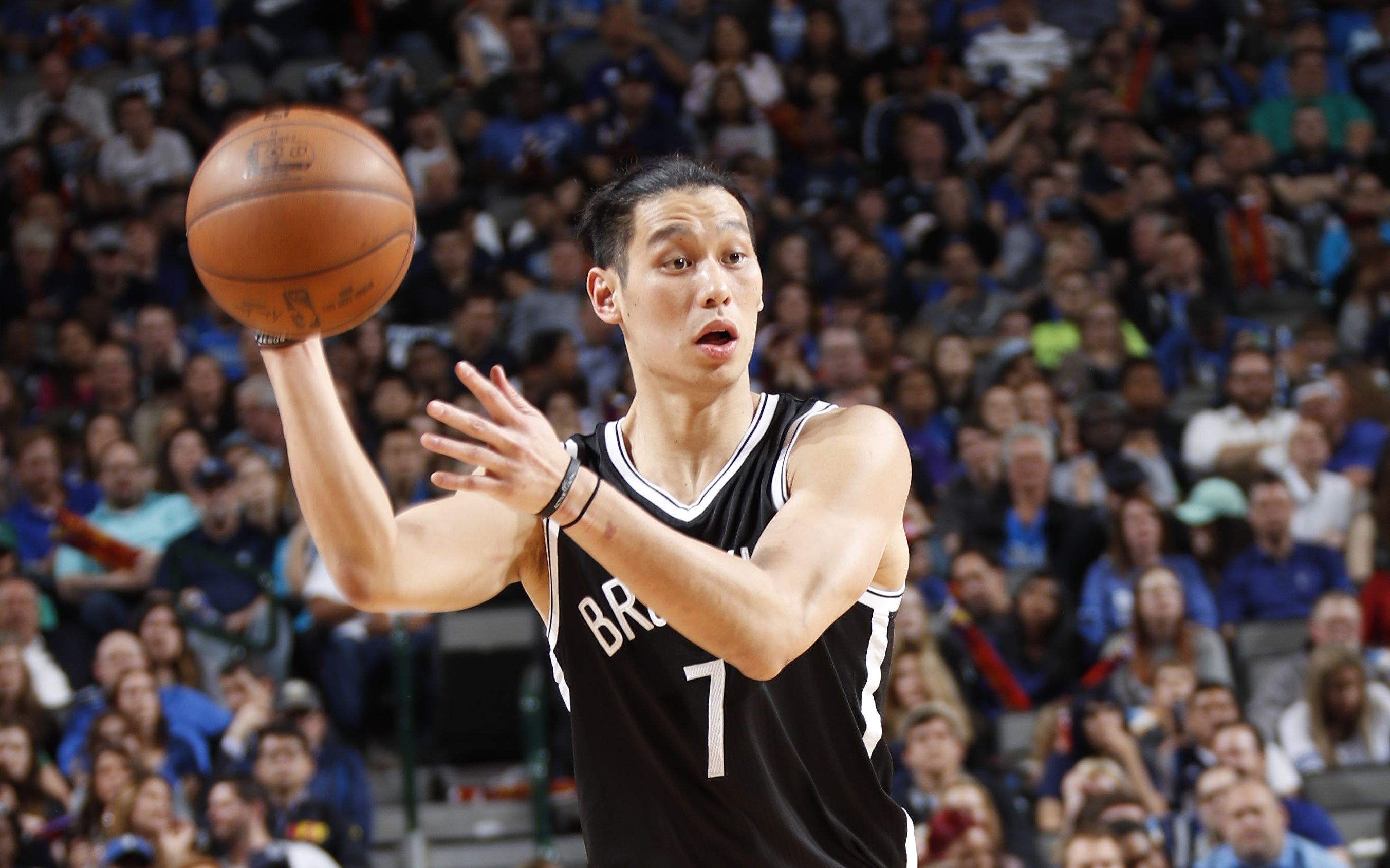 林书豪是哪里人(nba还是cba?32岁的林书豪到底去哪儿能疯狂)