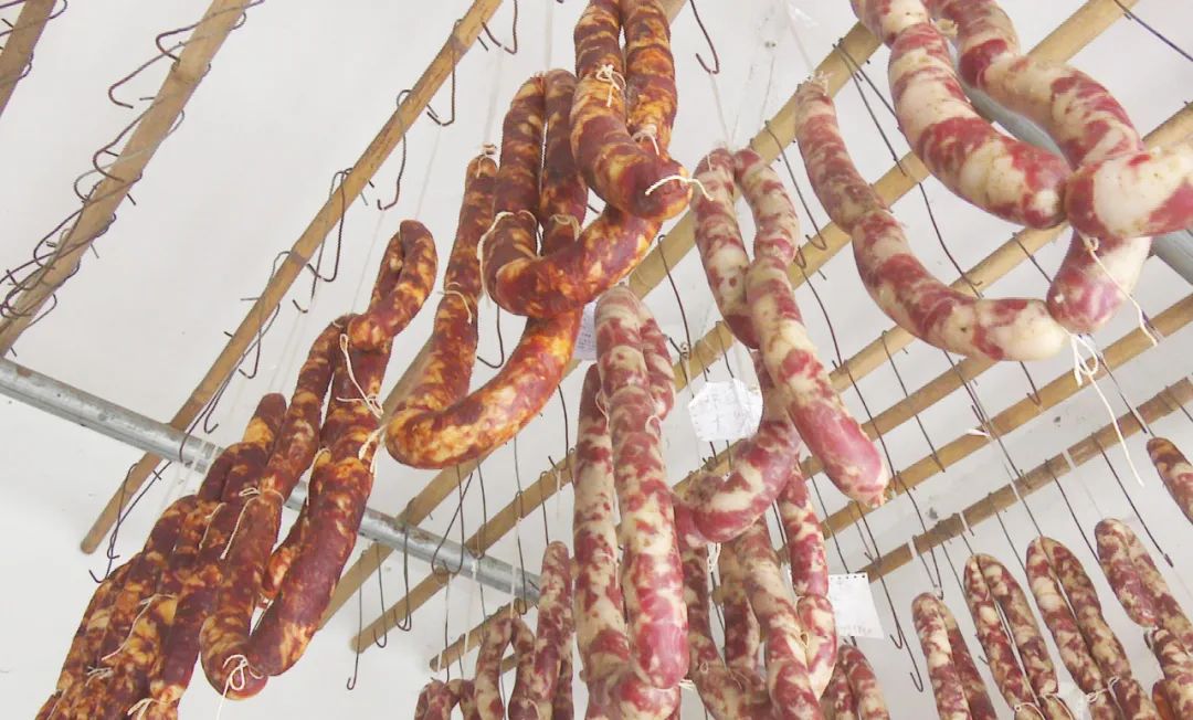 涨了！宜宾猪肉价格反弹！你家的香肠、腊肉安排上了吗？