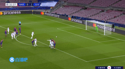 欧冠巴萨对尤文决赛全场回放（欧冠-C罗点射梅开二度麦肯尼破门 尤文3-0胜巴萨头名出线）