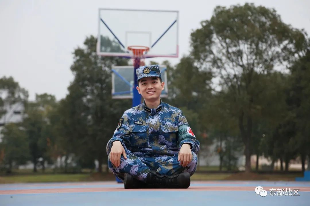 关注｜请看海军新干部如何@部队