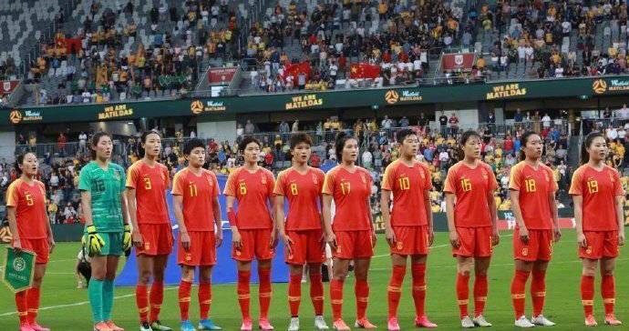 中国女足亚洲第三（国际足联公布女足年终排名，中国女足排名亚洲第三）
