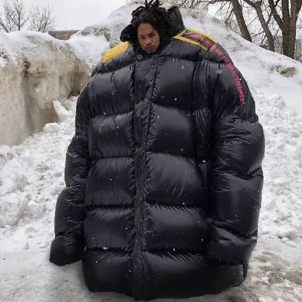 美丽不冻人？你有一件这样的羽绒服吗｜睡前聊一会儿