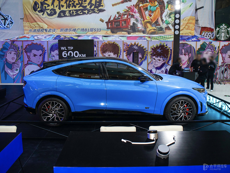 3.3秒破百/1000km续航都是小意思 上海车展十大最强电动车