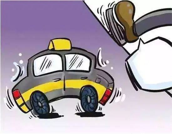 机动车发生侧滑时要如何调整方向「以下说法不正确的是什么?」