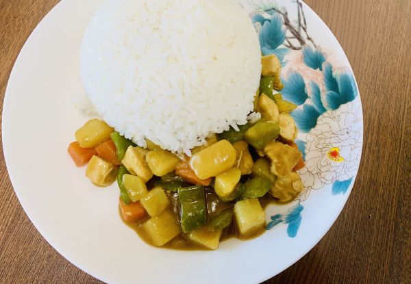 正宗咖喱鸡肉饭做法(好吃又快手的咖喱鸡肉饭)