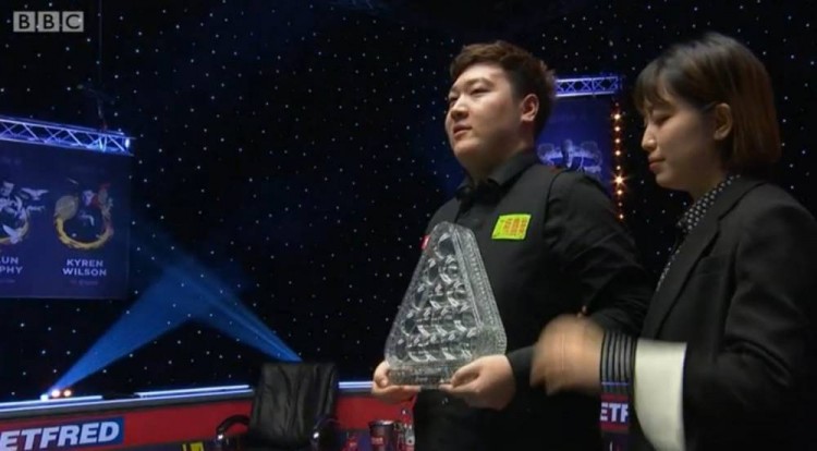 昨晚斯诺克大师赛结果（连续4场逆转！斯诺克大师赛决赛：颜丙涛10-8希金斯夺冠）-华海博客