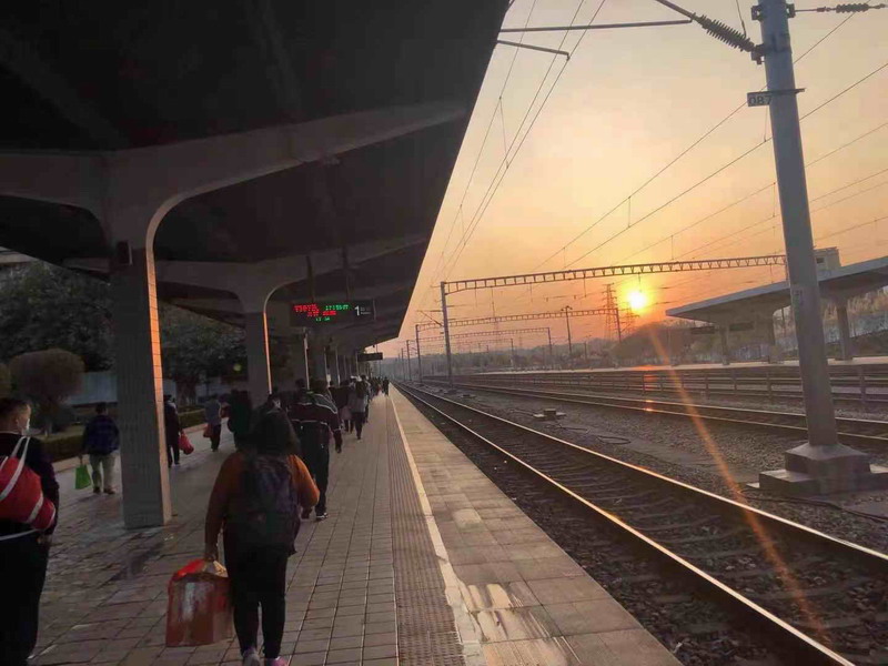 龙川火车站 龙川火车站电话-徐拾记官网