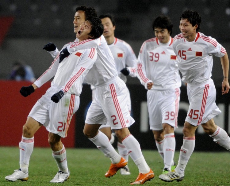 11年前的今天：国足东亚杯3-0韩国，高洪波带队改写逢韩不胜历史