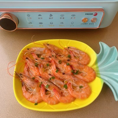 虾肉鲜嫩的红烧虾的做法（新手零失败️做法简单又好吃）