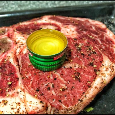 两块钱搞定一道家常美食烤战斧牛排