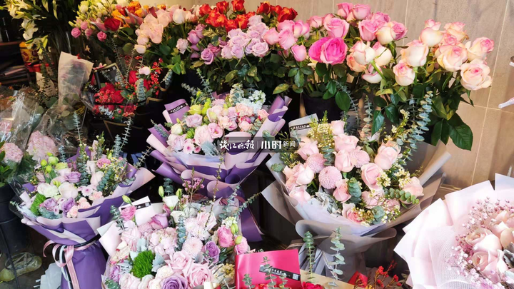 99朵玫瑰不到300元！“甜蜜蜜”遇上“合家欢”，杭州新春花市开门红了吗