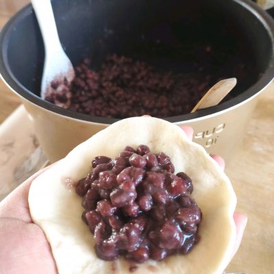 红豆包怎么做好吃又简单（冬日里的驱寒神器）