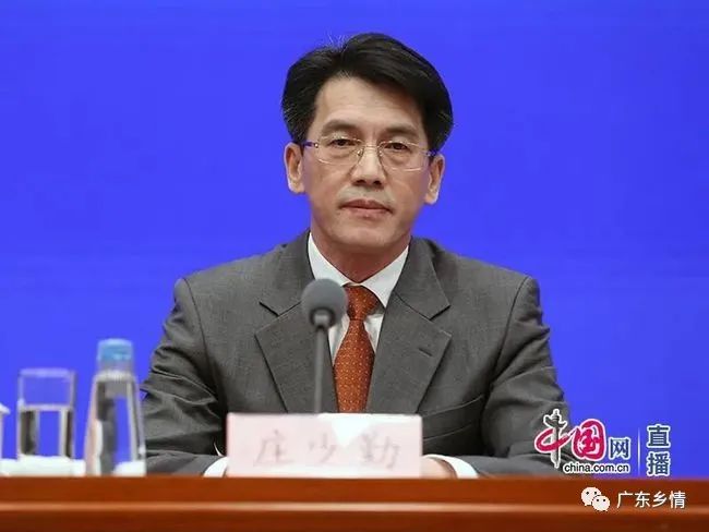 广东籍省部级领导名单(广东籍55名现任省部级高官简介！9人来自梅州)