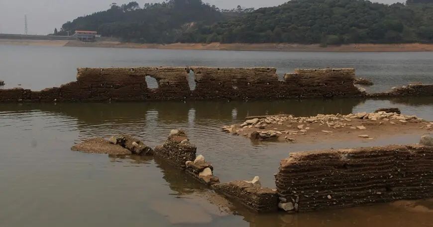 东莞“水底村庄”重见天日！沉入水底半个世纪，曾经是块风水宝地