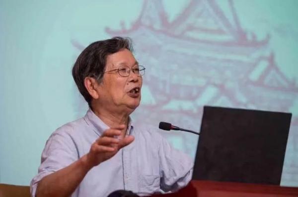 大师已乘黄鹤去,此地永留黄鹤楼