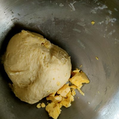 榴莲薄饼,榴莲薄饼的做法和步骤