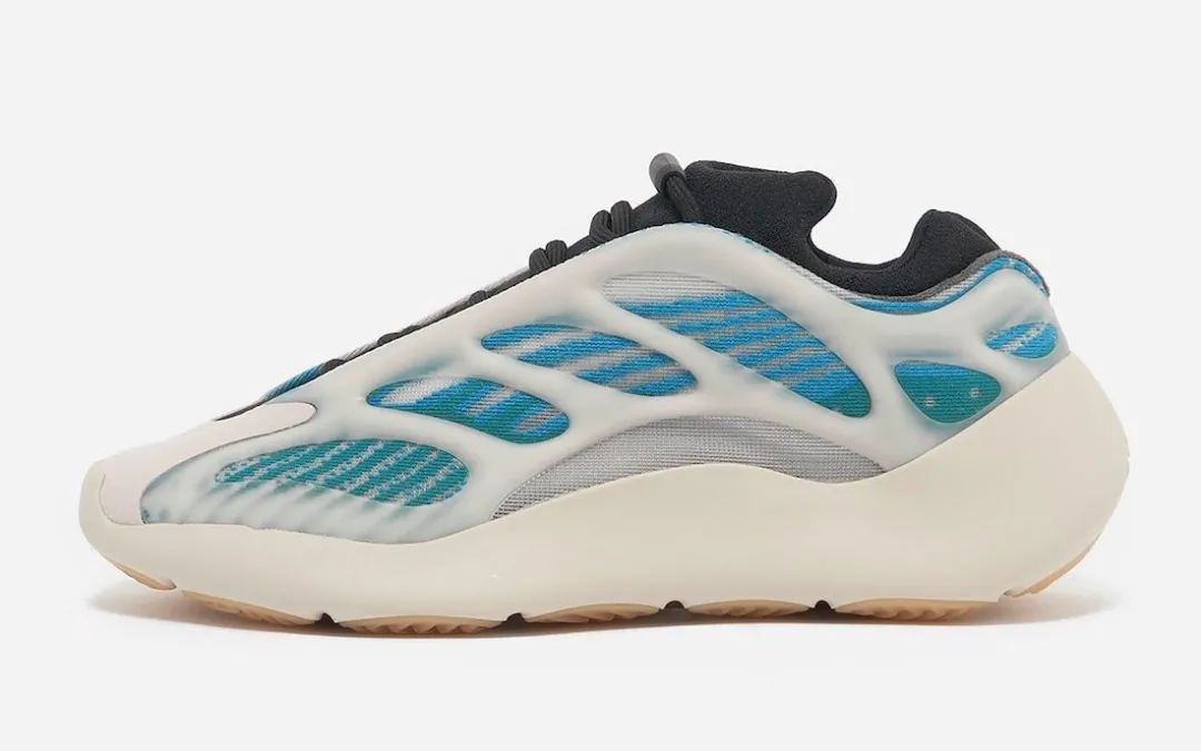 每双都涨价！全新 Yeezy 700 V3 喜欢可得趁早买