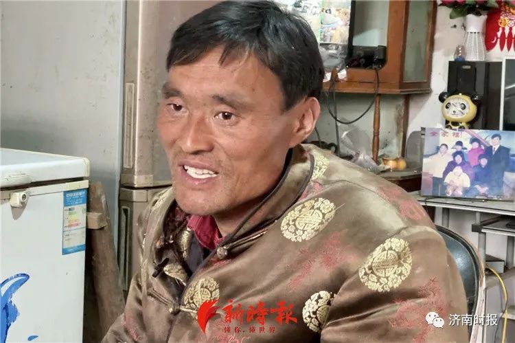 15年不涨价，一碗面只卖3元！山东“拉面哥”爆火：别光直播我，帮忙“找找孩子”