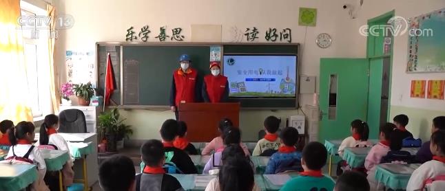 学雷锋纪念日｜他们让雷锋精神代代相传 百姓称他们为新时代“活雷锋”