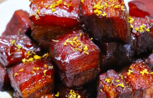 红烧肉的家常做法步骤（吃一次就念念不忘的红烧肉教程）