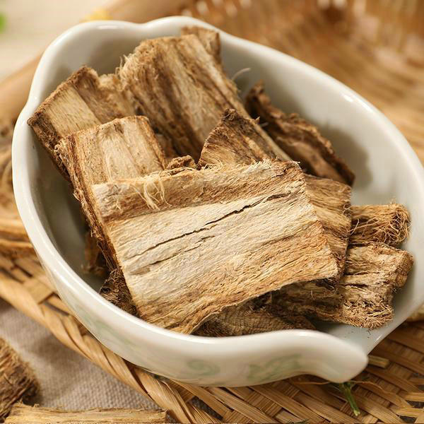 葛根怎么吃1葱豉葛根汤材料:葱白80克,淡豆豉15克,葛根150克,食盐适量