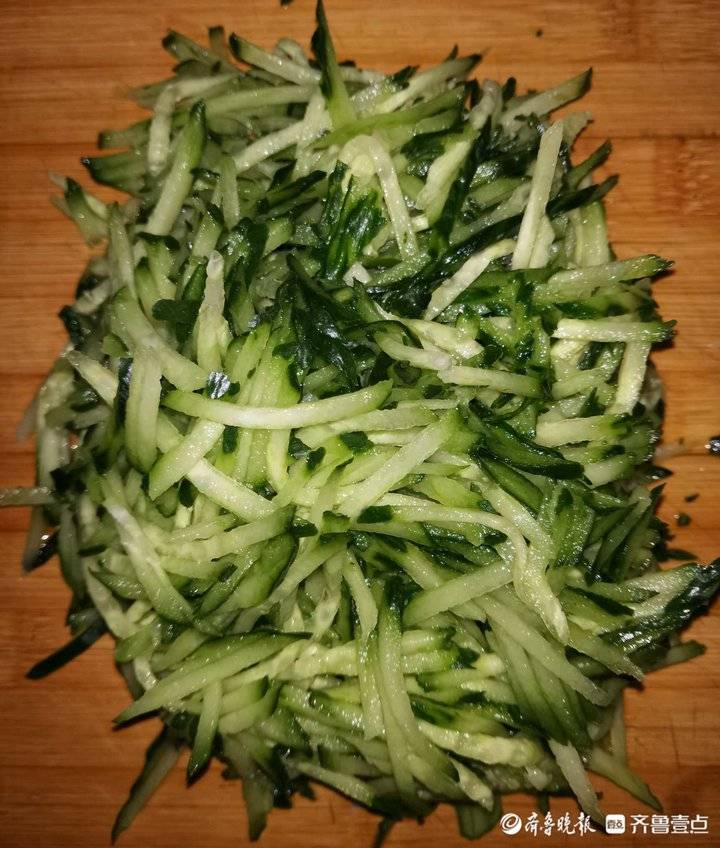 肉絲拉皮的做法,肉絲拉皮的做法大全