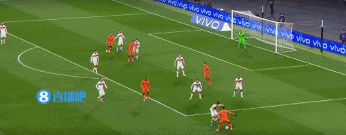 世预赛-伊尔马兹戴帽恰尔汗奥卢世界波 土耳其4-2击败荷兰