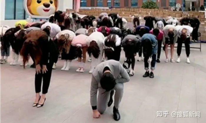 辛巴高调宣布复出，还能重回快手一哥位置吗？