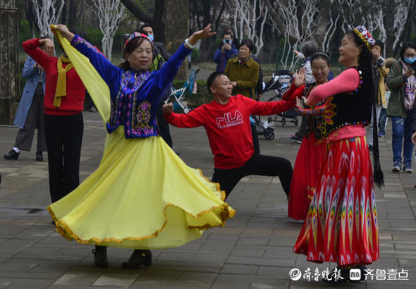 好不热闹是什么（好不热闹是什么语法）-第8张图片-科灵网