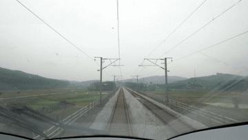 百岁“老司机”开“复兴号”？这个生日礼物背后的故事真热血