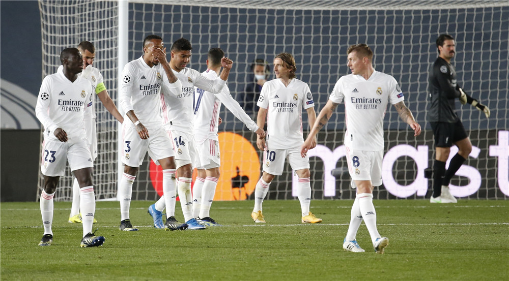 曼联无缘下赛季欧冠|今日比赛解析：英超+欧冠选三场