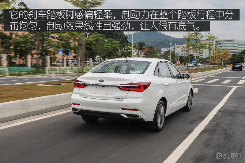 福特憋了个大招，朗逸看了都怕！抢先测试新一代福睿斯
