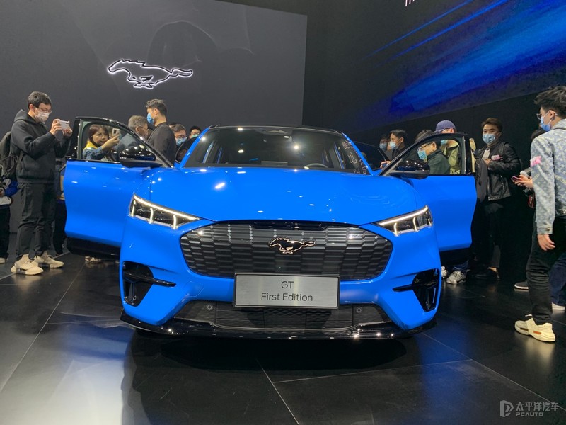 3.3秒破百/1000km续航都是小意思 上海车展十大最强电动车