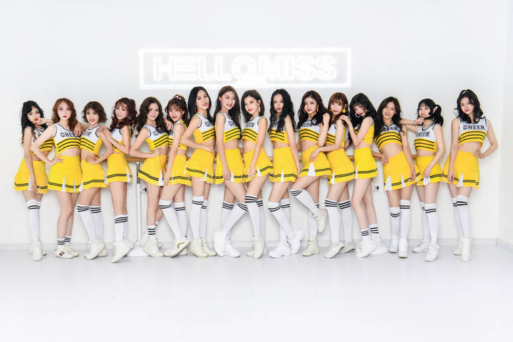 cba啦啦队在哪里（拉拉队重回CBA赛场！广厦拉拉队的姑娘为此等待了一年多）