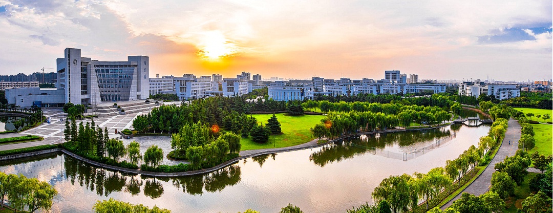 上海外国语大学全景图图片