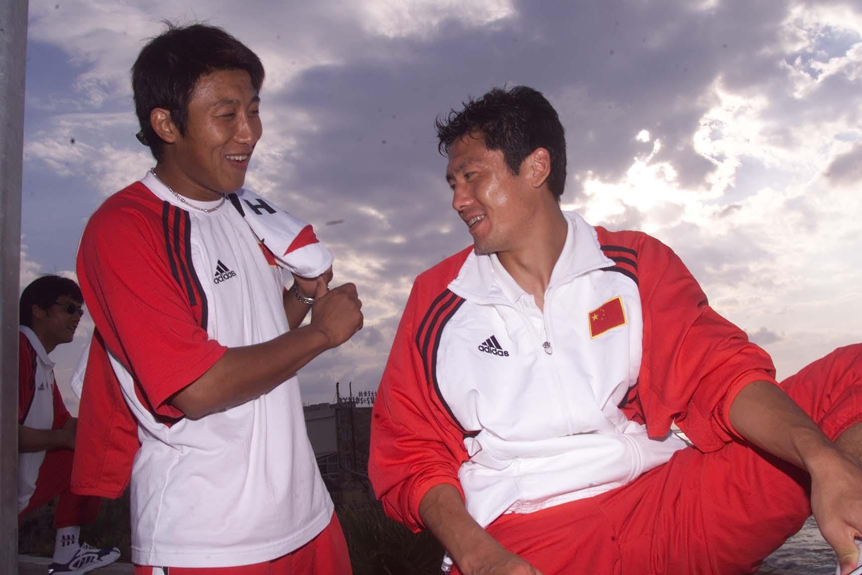 2001年中国进世界杯球员(纪念｜2002年世界杯，张恩华的遗憾，中国足球的顶峰)