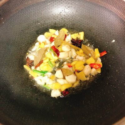 香辣小龍蝦,香辣小龍蝦的制作方法