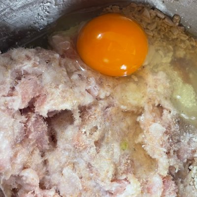 云吞怎么做（零失败的鲜汤小云吞分享给你）