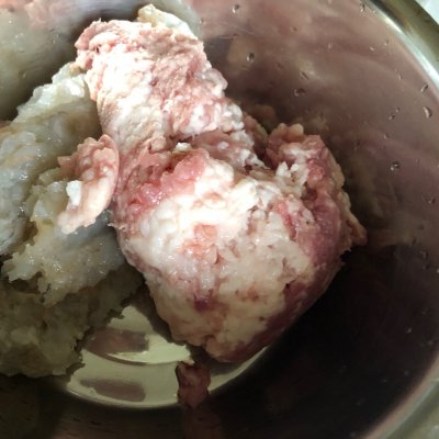 番茄虾滑汤这样做，口感味道一级棒