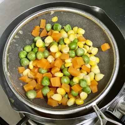 飯團(tuán)的做法,飯團(tuán)的做法和配料