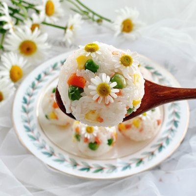 飯團(tuán)的做法,飯團(tuán)的做法和配料