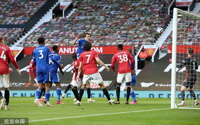 曼联vs莱斯特城比分（英超：曼联主场1-2负莱斯特城 曼城提前3轮夺冠）-趣拿体育